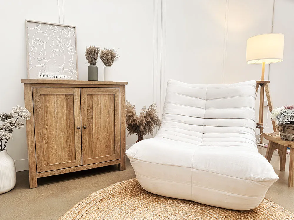 Content Room wide shot